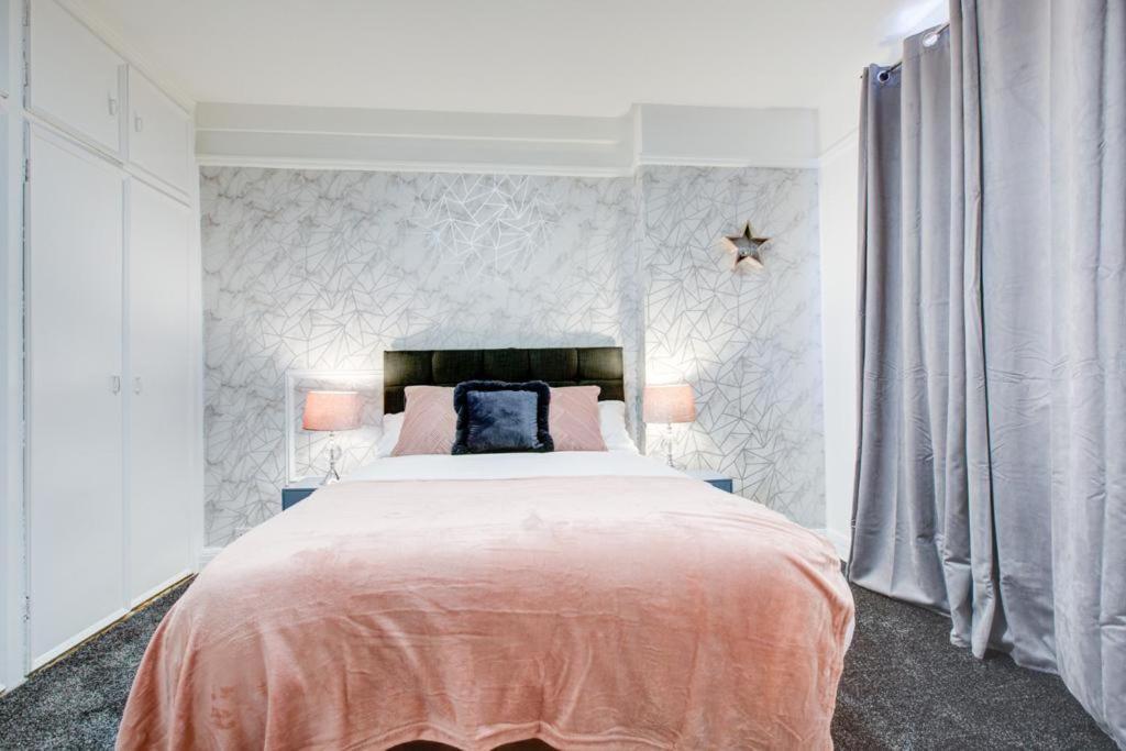 Hyde Park Apartment 2 Bedroom Londra Dış mekan fotoğraf
